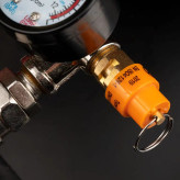 کمپرسور باد رونیکس مدل RC-5010 ظرفیت ۵۰ لیتر روغنی